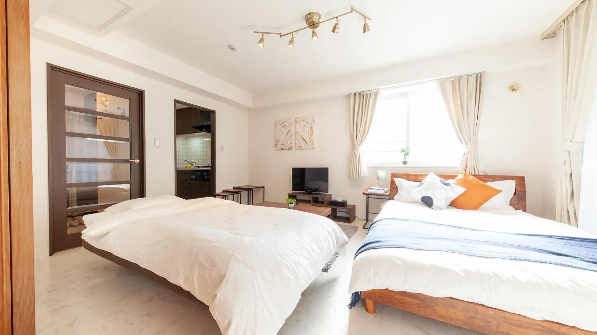 Park Residence Maruyama Szapporo 0*,